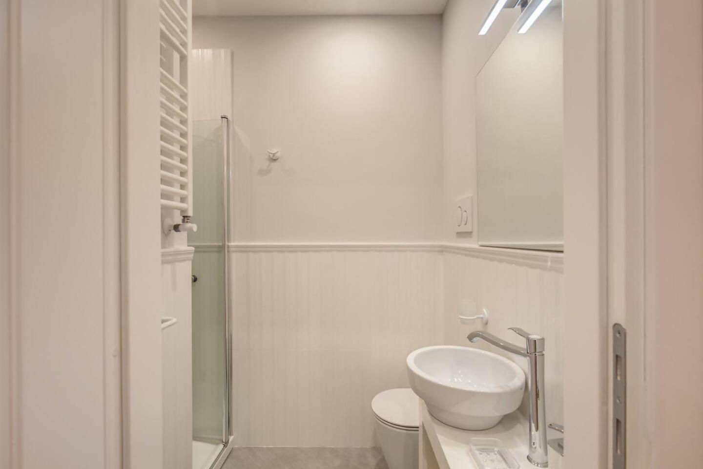 Flat With Terrace By Vatican Rome Bagian luar foto