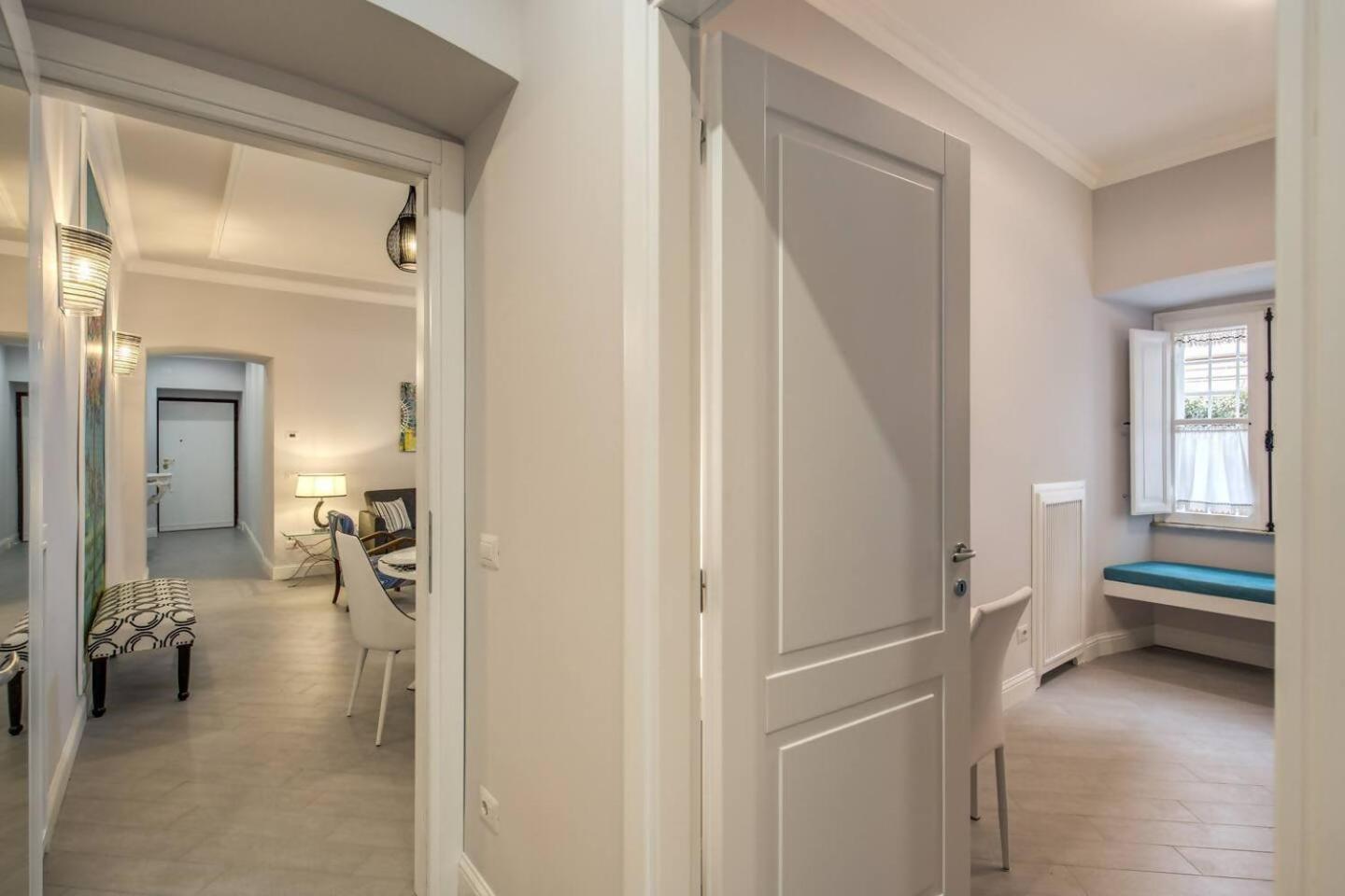 Flat With Terrace By Vatican Rome Bagian luar foto