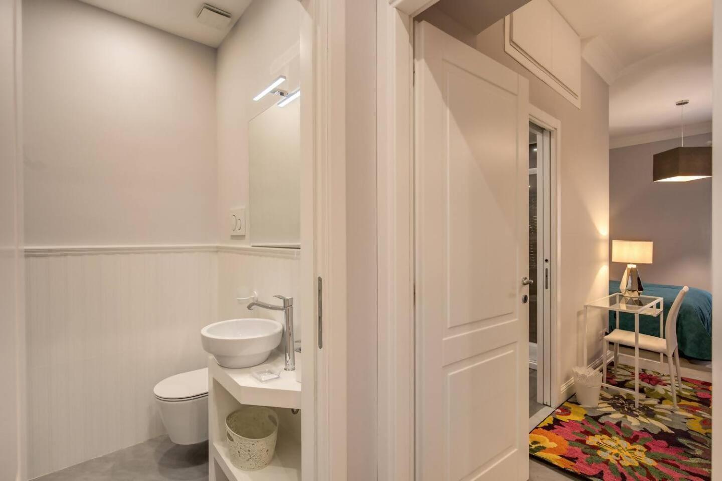 Flat With Terrace By Vatican Rome Bagian luar foto