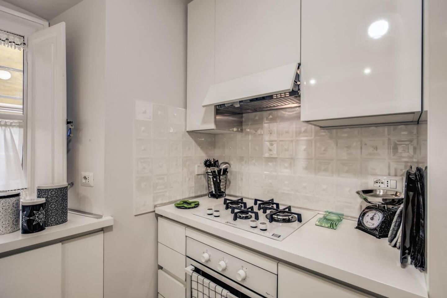 Flat With Terrace By Vatican Rome Bagian luar foto