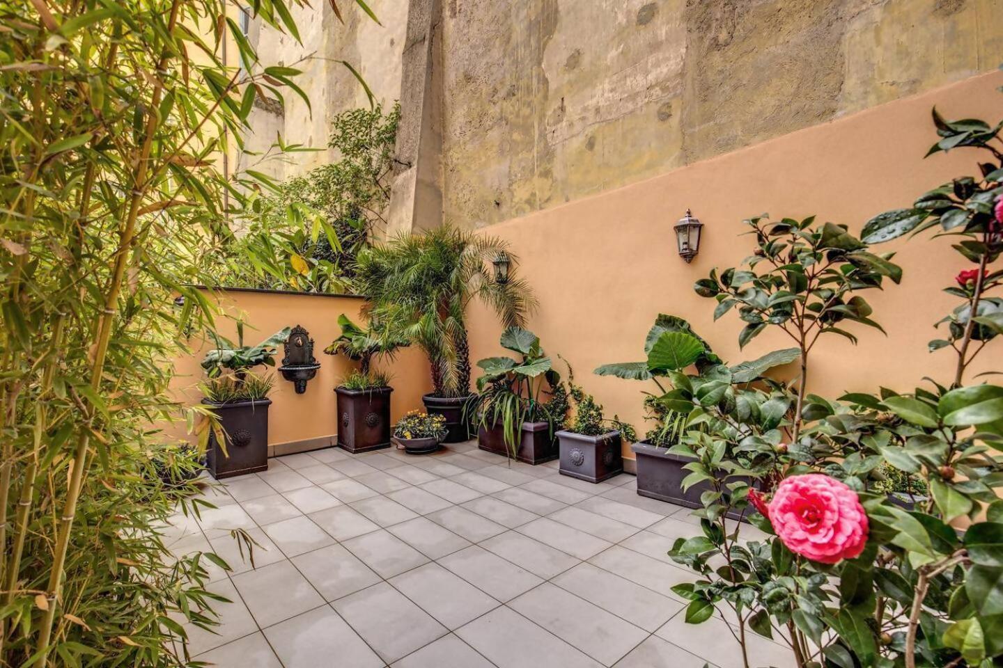 Flat With Terrace By Vatican Rome Bagian luar foto